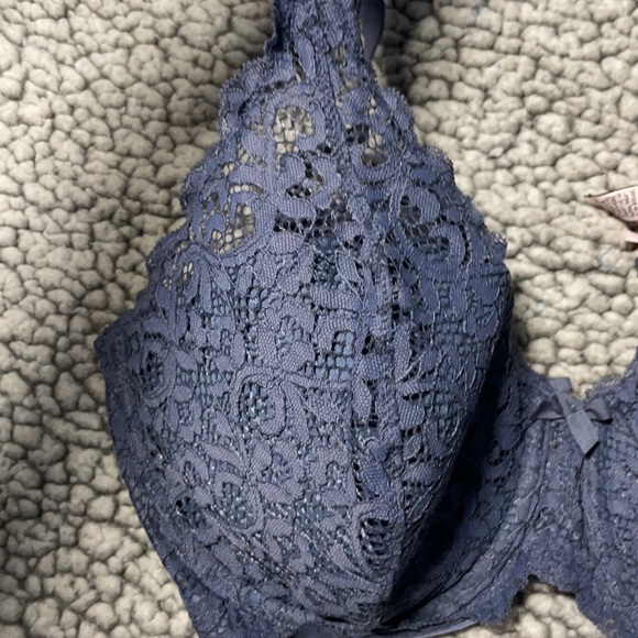 NWT Victoria Secret blue Body by Victoria bra - Picture 7 of 10